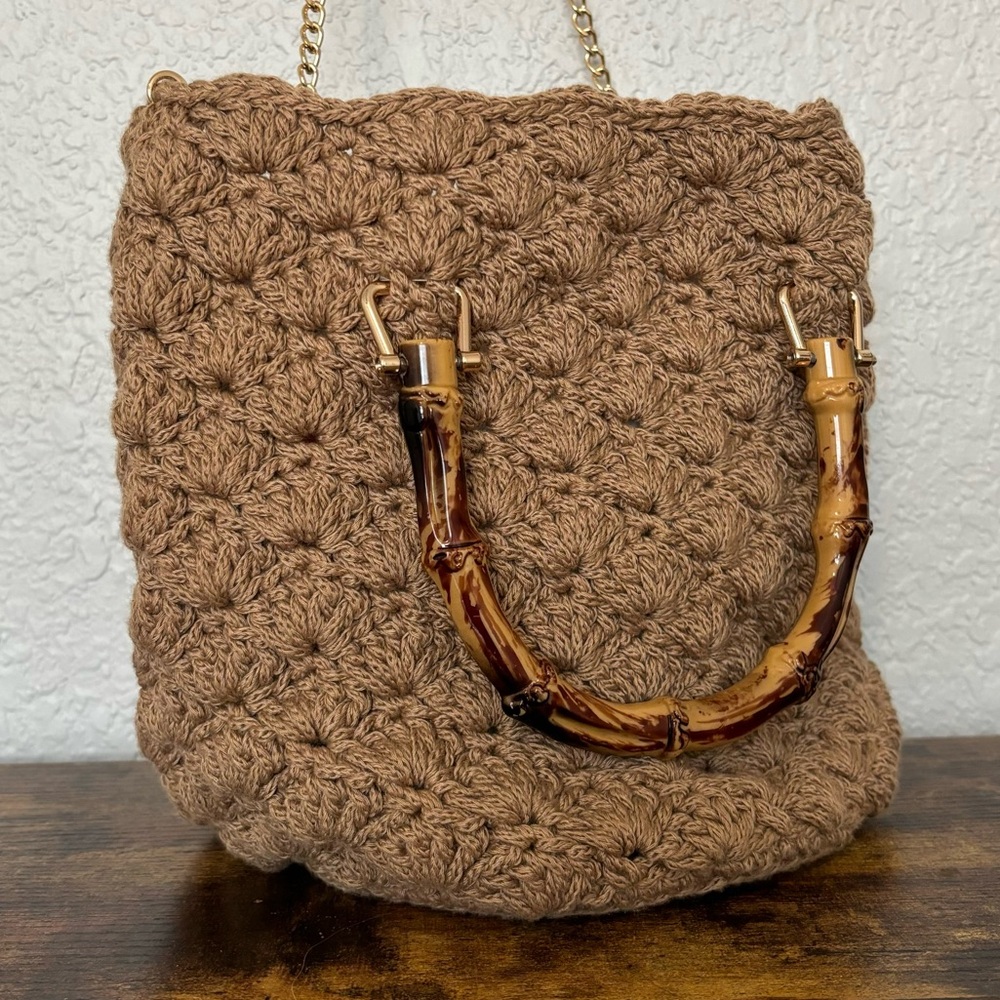 NEW Forever 21 Small Crochet Tote Bag/Crossbody Brown Gold Tan Bamboo Handles - Picture 5 of 5